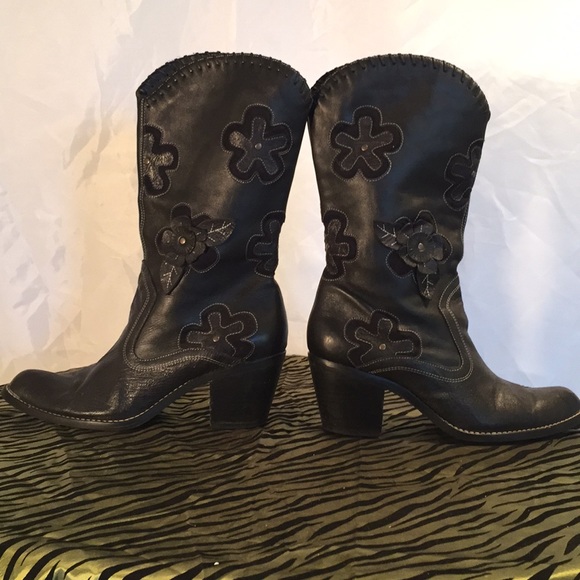 Black Cowboys Boots